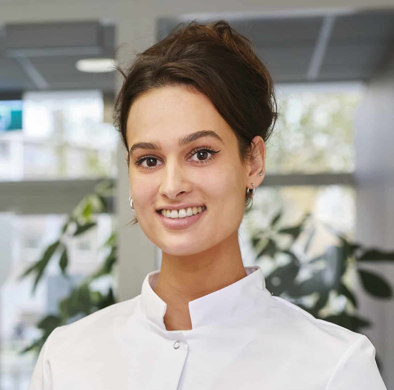 l-k-f-stoiber-amstel-dental-tandarts-amsterdam
